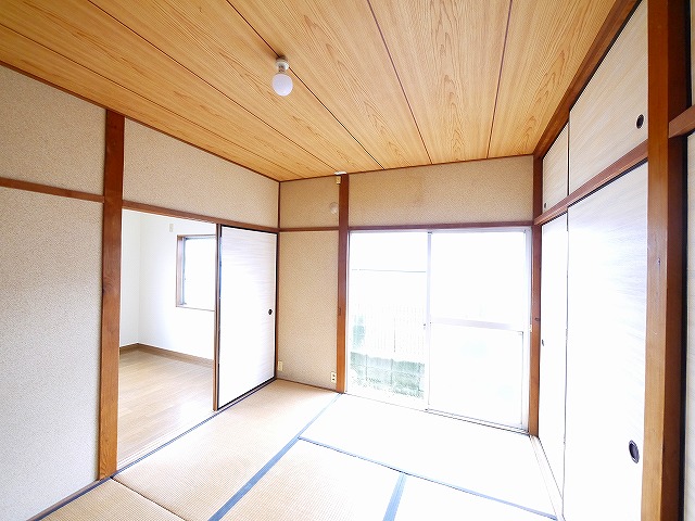 その他部屋・スペース　落ち着いて過ごせるお部屋なので、寝室にいかがでしょうか