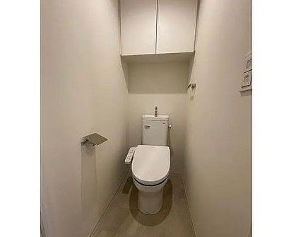 トイレ　別タイプ部屋　参考写真です
