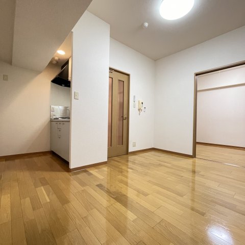 居室・リビング　同仕様タイプです