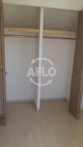 収納　プレサンスロジェOSAKA　クローゼット