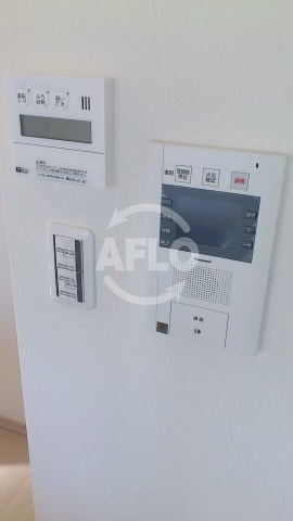 セキュリティ　プレサンスロジェOSAKA　TVモニター付きインターホン