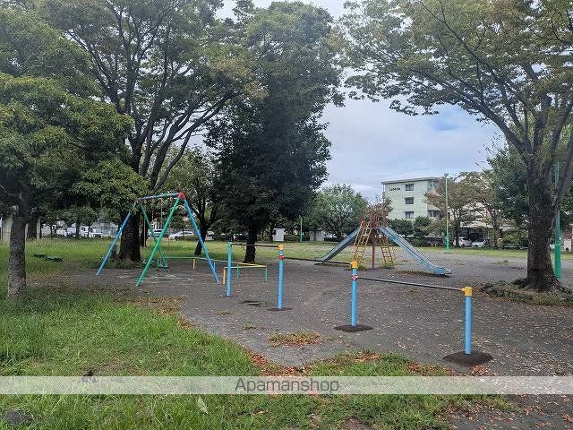 公園　池田島崎公園（公園）まで610m