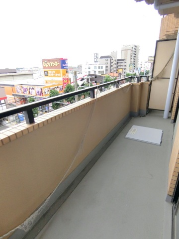 バルコニー　南向き