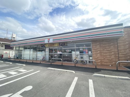 コンビニ　セブンイレブン 大東諸福1丁目店（コンビニ）まで173m