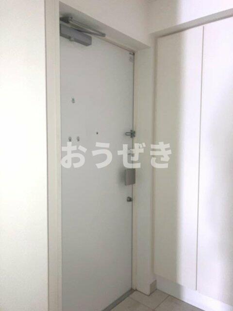 玄関　?