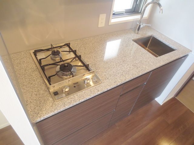 キッチン　お部屋探しは株式会社　タウンハウジング　までお気軽にお問合…