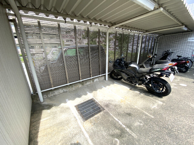 その他　駐輪場はこちらです。