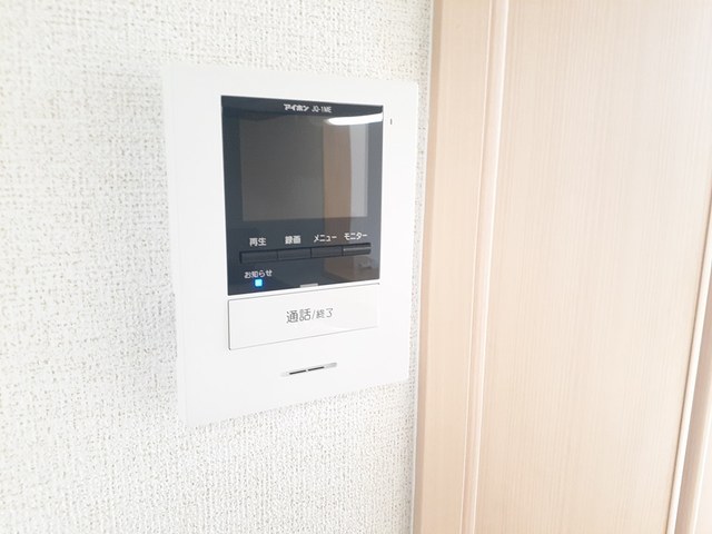 セキュリティ　モニター付きドアホン