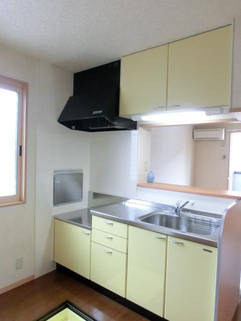 キッチン　※別号室参考写真です