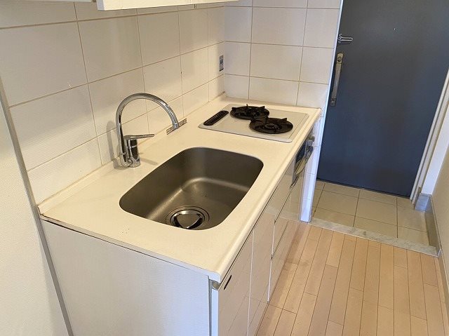 キッチン　同マンション別部屋
