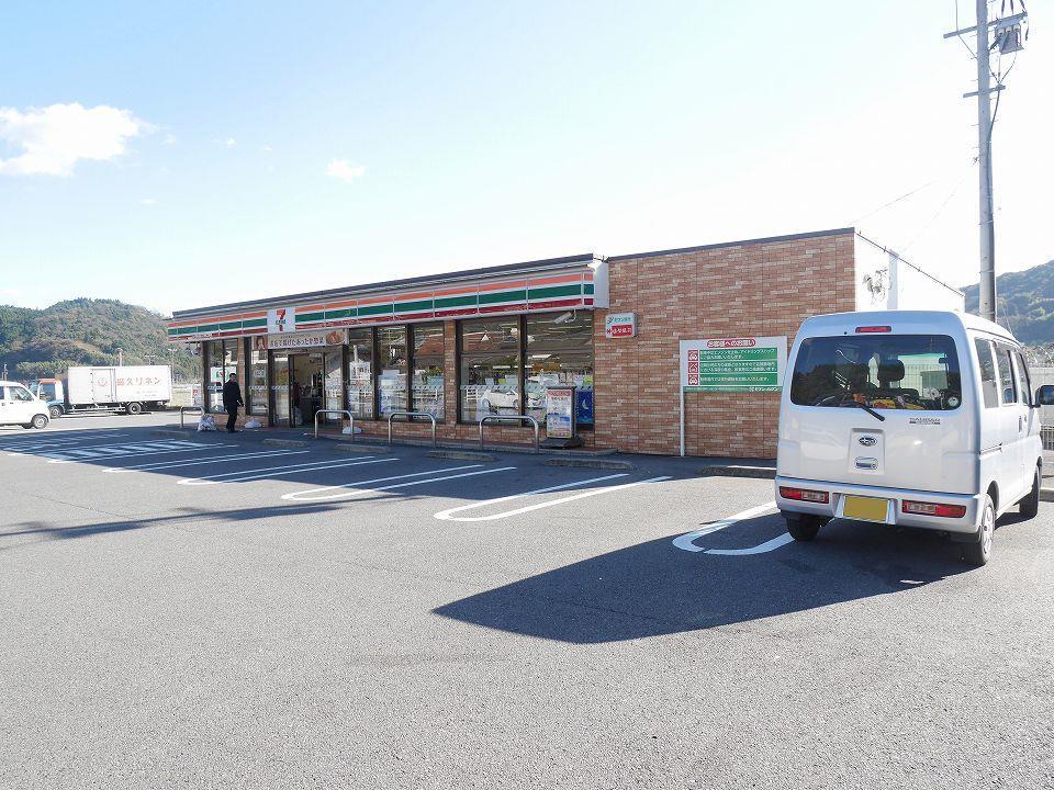 コンビニ　セブンイレブン東多久店（コンビニ）まで863m