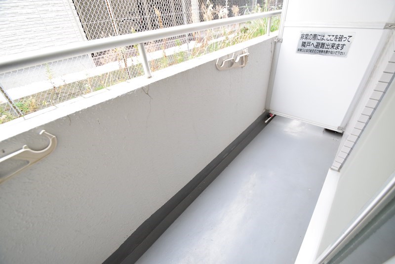 バルコニー　同間取参照
