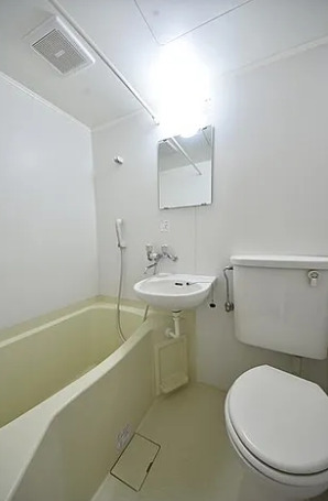 バス・シャワールーム　※別部屋の参考写真です。