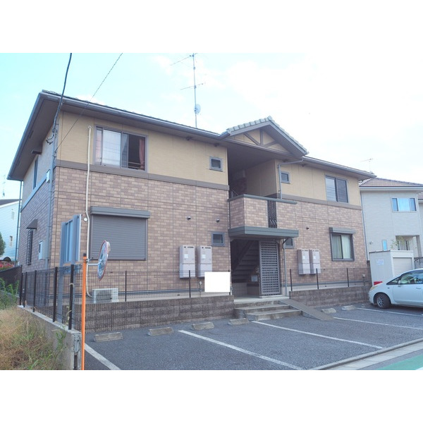 エントランス　外観（正面）