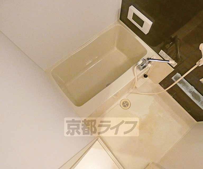 バス・シャワールーム　お風呂です