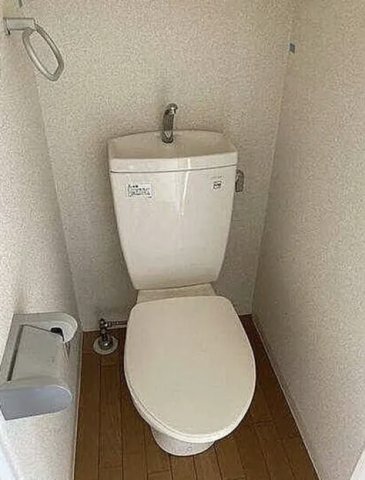 トイレ　※別号室参照