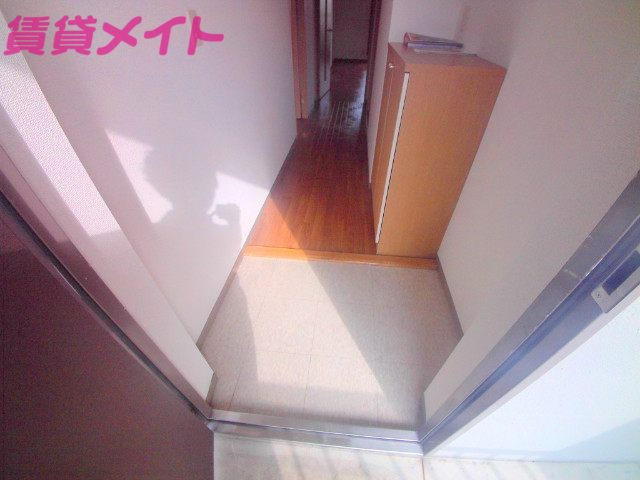 玄関　同型参考写真