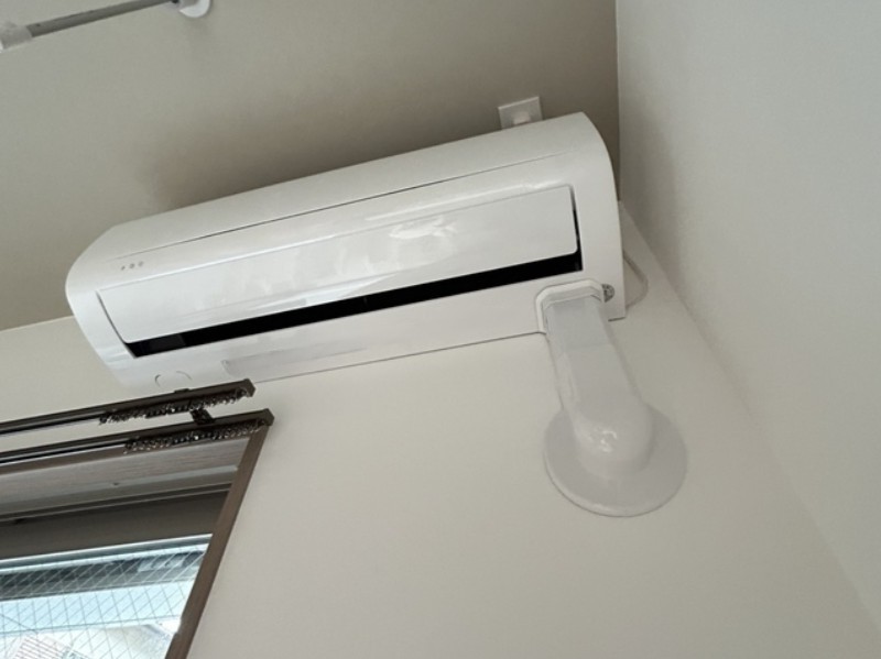 玄関　同タイプの別部屋