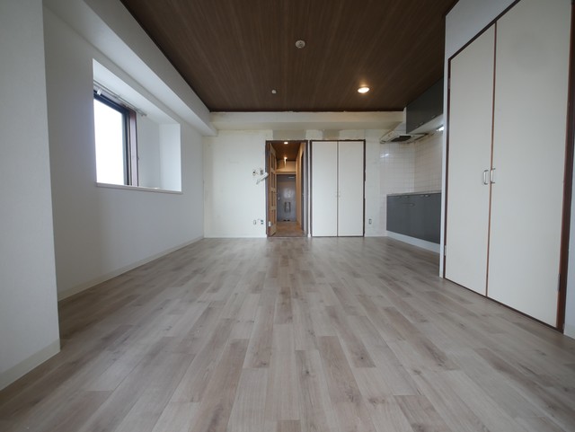 居室・リビング　★フローリングの綺麗なリビングルームですね★