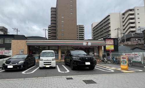 コンビニ　セブン-イレブン 大阪本庄西１丁目店（コンビニ）まで138m