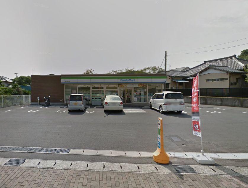 コンビニ　ファミリーマート袖ヶ浦長浦店（コンビニ）まで786m