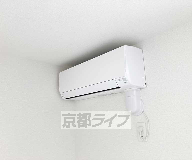 その他設備　エアコン付き・