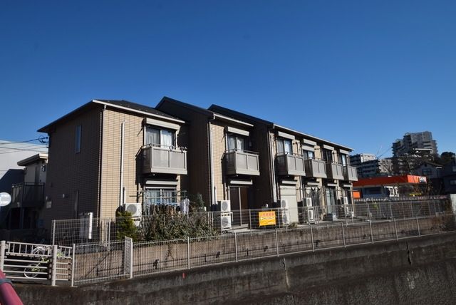 建物外観　★前面建物なし日当たり良好★