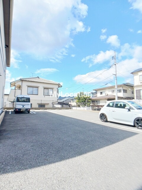 駐車場　☆敷地内に駐車場があります☆