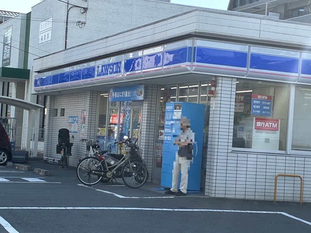 コンビニ　ローソン市川支所前店（コンビニ）まで185m
