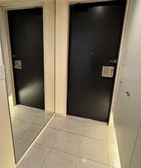 玄関　別部屋参照