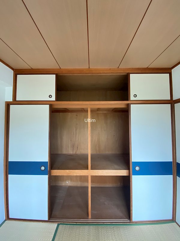 収納　※別部屋の写真です。