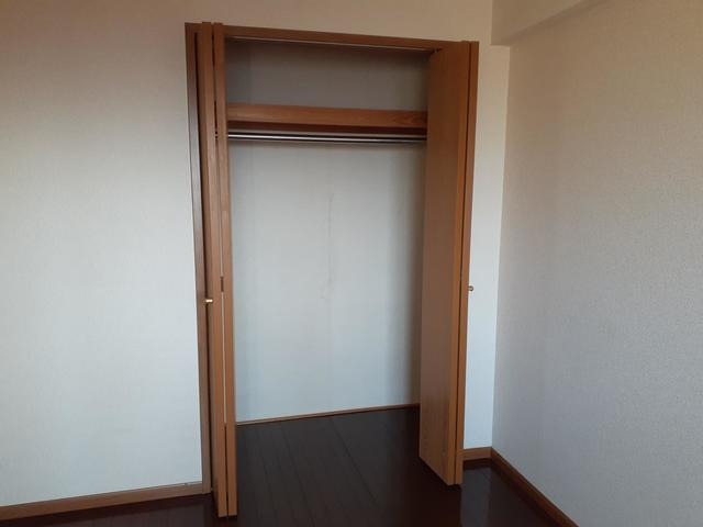 収納　図面と現状に相違がある場合には現状を優先