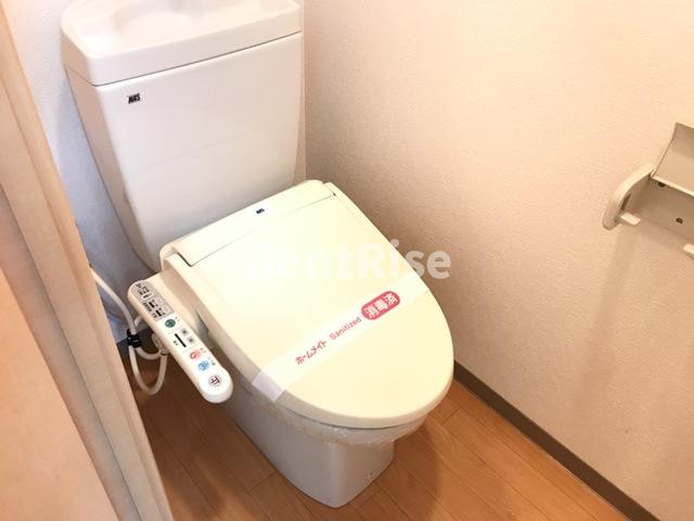 トイレ　シャワー付トイレ