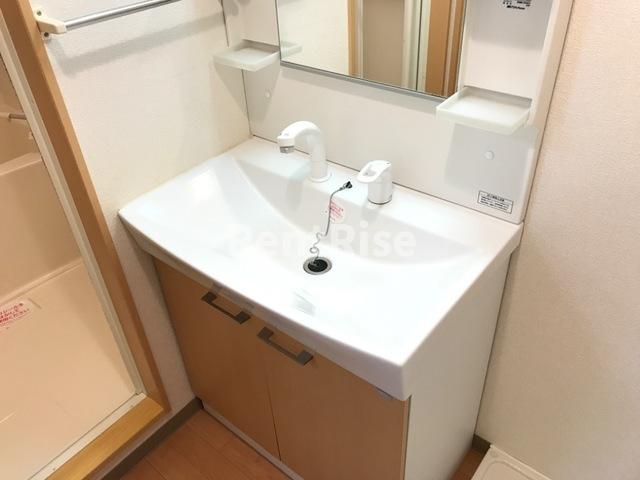 洗面設備　洗髪洗面化粧台
