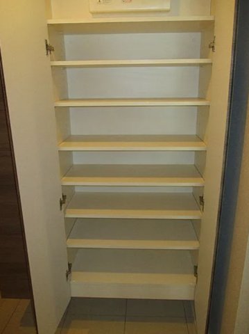 収納　別部屋参考写真
