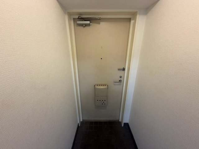 サンコート住吉駅前の玄関写真
