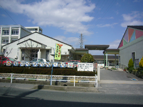 幼稚園・保育園　守山市立物部幼稚園（幼稚園・保育園）まで780m