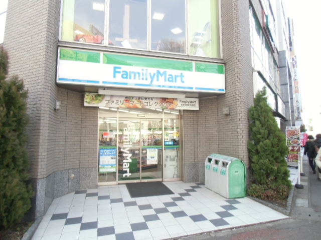 コンビニ　ファミリーマート新八柱駅前店（コンビニ）まで317m