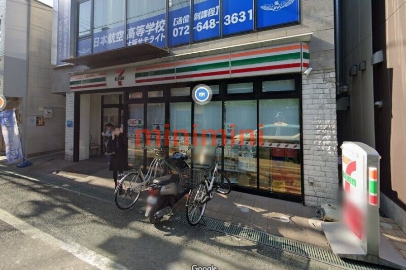 コンビニ　セブンイレブン高槻城北通り店（コンビニ）まで373m