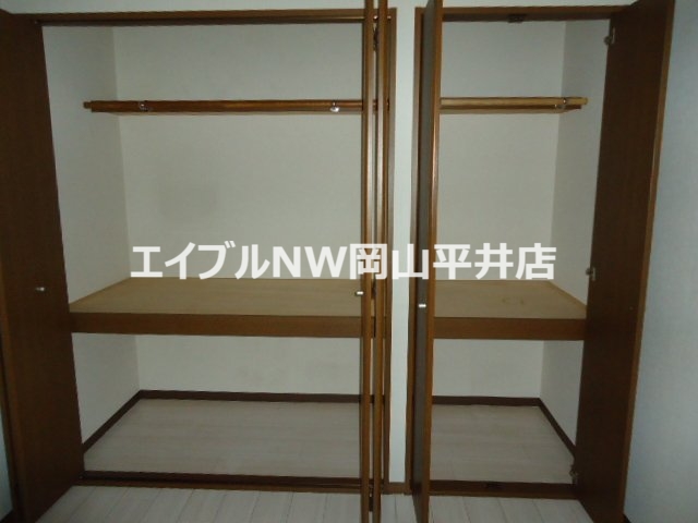 収納　洋室Ｂ