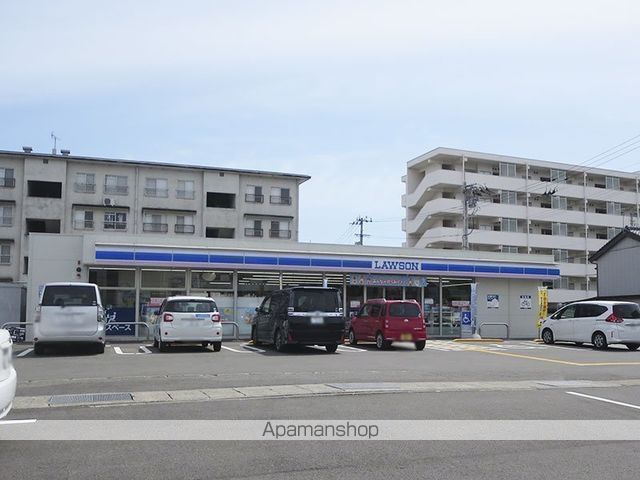 コンビニ　ローソン（コンビニ）まで1672m