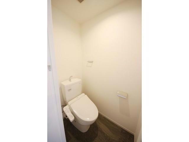 シーズンフラッツ矢場のトイレ写真
