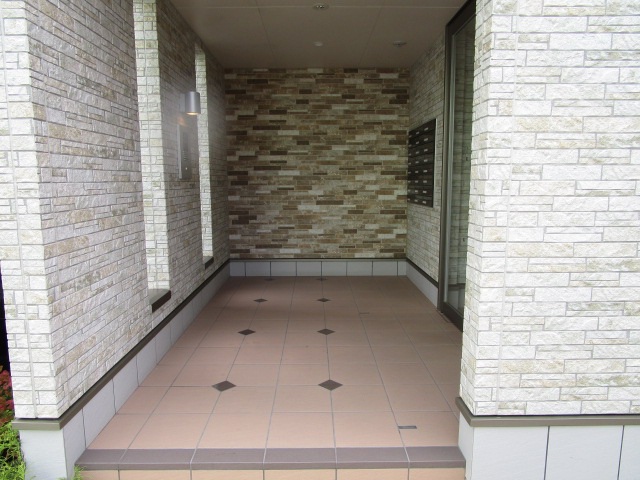 エントランス　エントランス