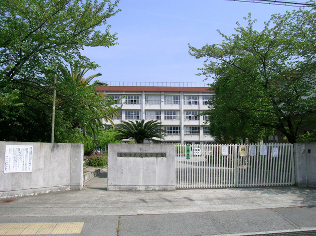小学校　北条小学校（小学校）まで496m