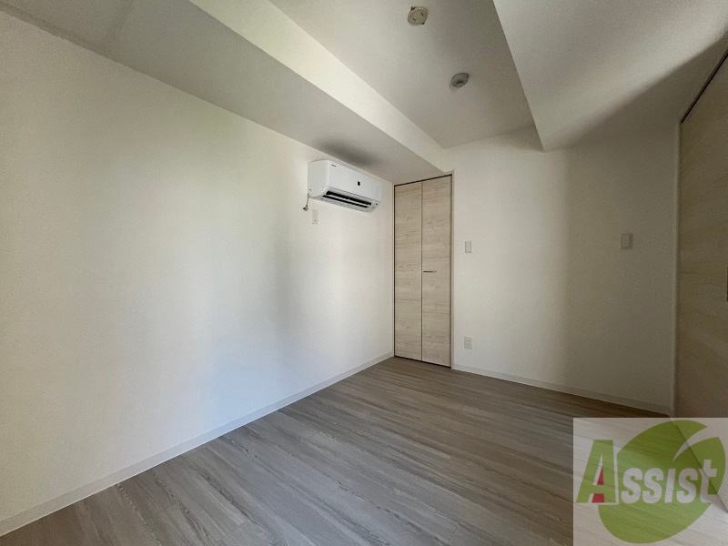 その他部屋・スペース　こちらのお部屋は光が差し込む、温かみのあるお部屋です。
