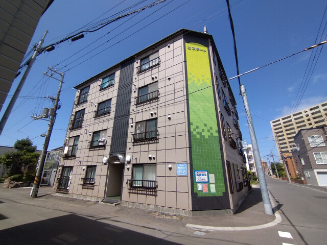 建物外観　札幌市北区北３５条西「エステート３５」