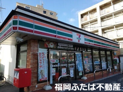 コンビニ　セブンイレブン博多相生町2丁目店（コンビニ）まで92m