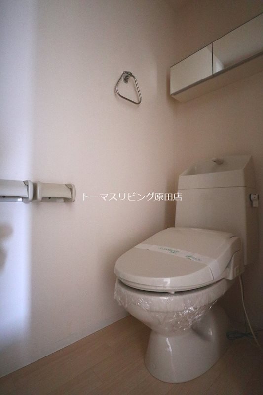 トイレ　102号室写真
