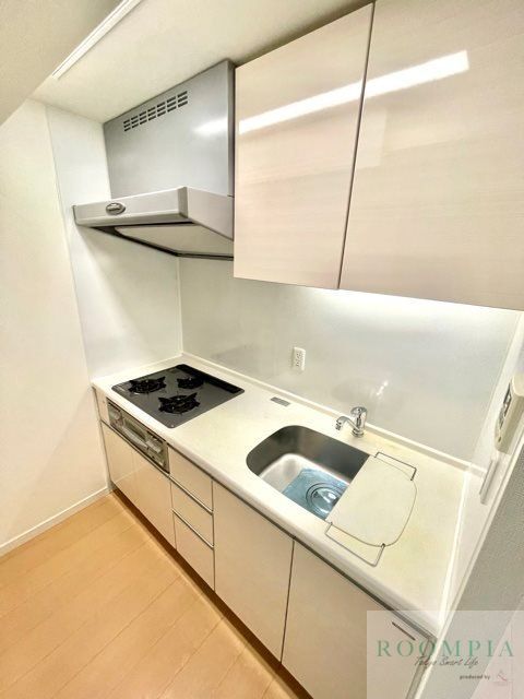 キッチン　※同タイプの別のお部屋です。