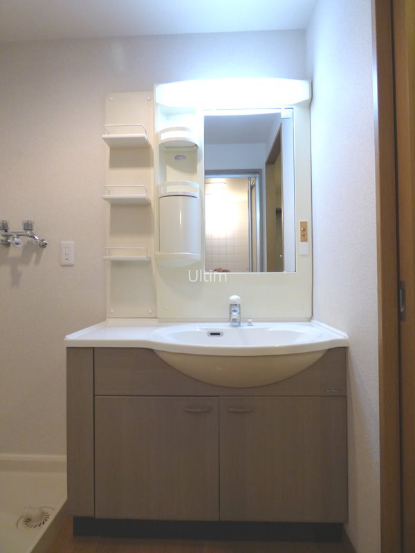 洗面設備　別部屋のお写真です。ご参考までに！